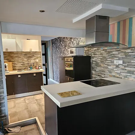 Apartment Terre Et Longfosse